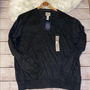 NWT men’s gray sweater